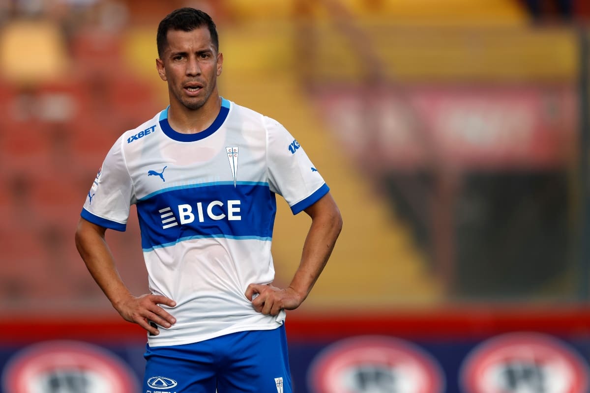 Agustín Farías, futbolista de la Universidad Católica. Foto: Agencia Aton.