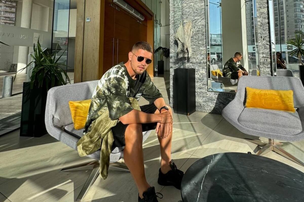 El volante llegó este 2026 a Cobresal. Foto: Instagram Agustín Nadruz.