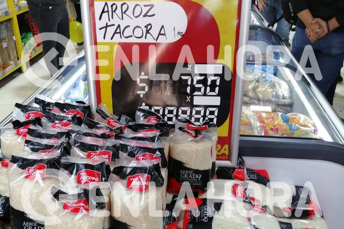 Este es el valor del arroz en el supermercado.