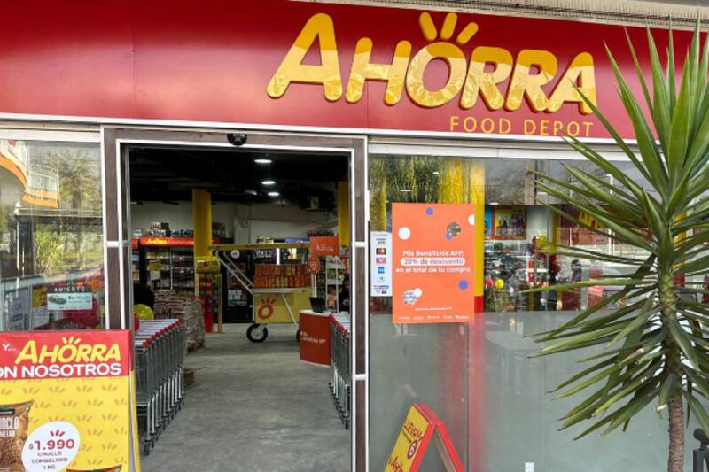 es uno de los supermercados más populares de Santiago.