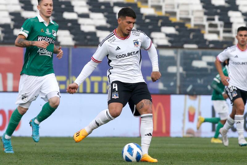 El defensa uruguayo se ha ido ganando su espacio en el primer equipo de Colo Colo. (Foto: Agencia Aton)