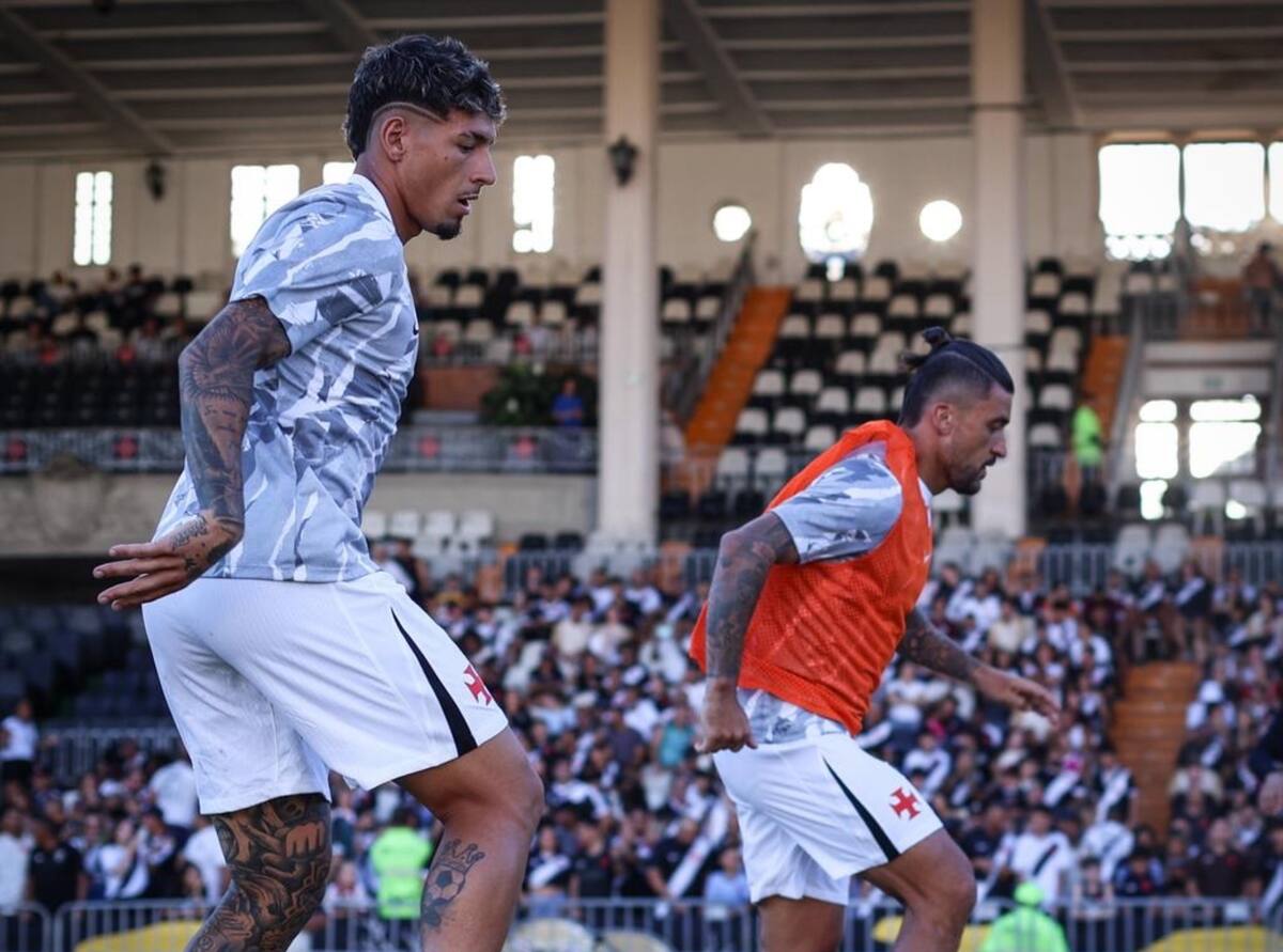 El defensor acumula tres partidos seguidos sin sumar minutos con Vasco Da Gama. Foto: @vascodagama.