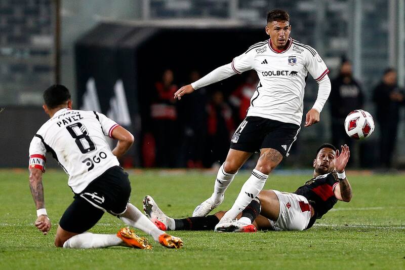 Alan Saldivia, Colo Colo. Agencia Aton.