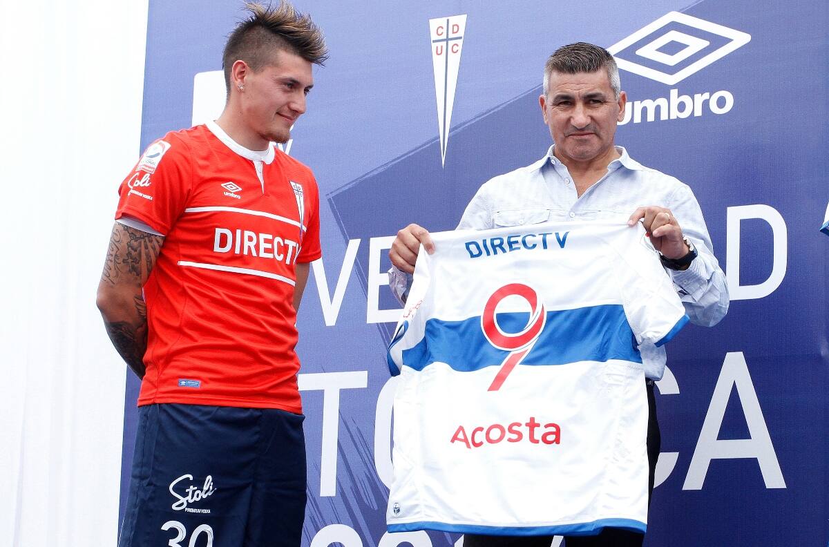 Beto Acosta y su mensaje al plantel de la UC: “Primeros o últimos, la camiseta hay que respetarla”