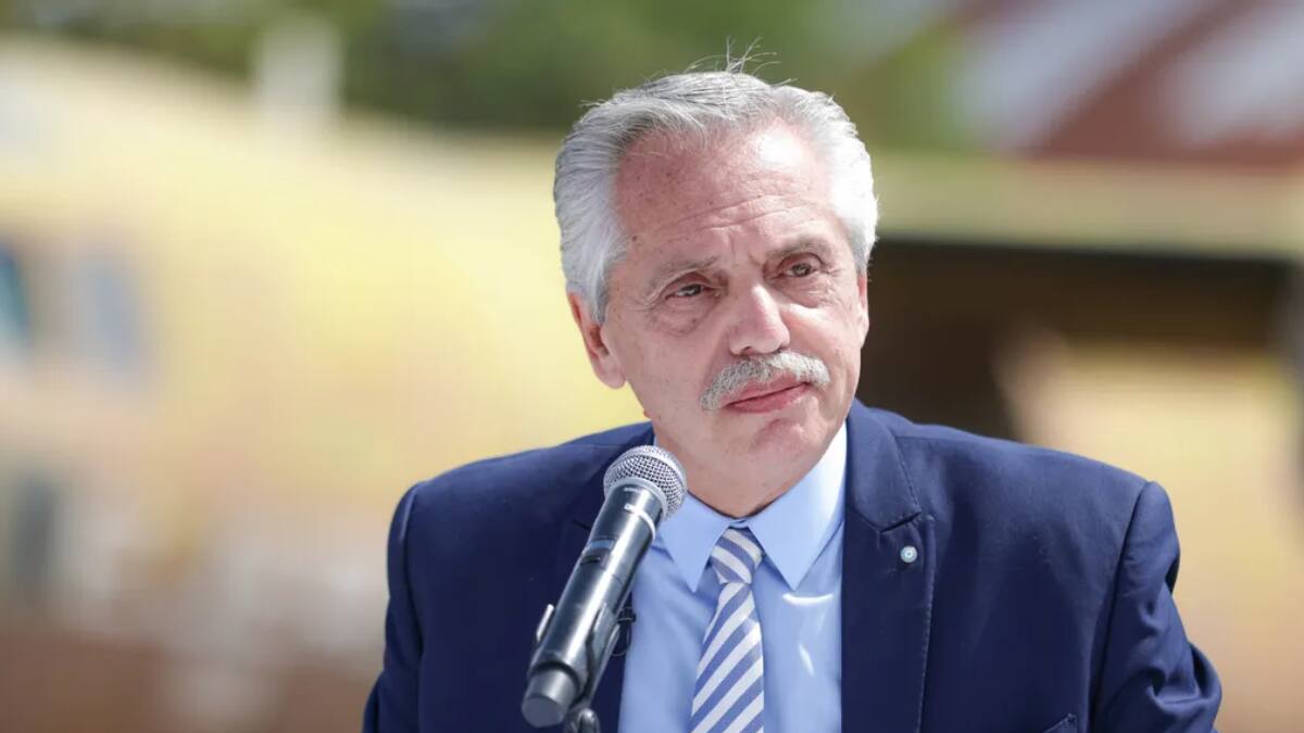 Alberto Fernández pidió a la Justicia prohibir la difusión de videos íntimos en Google y redes sociales