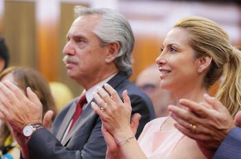 Ex presidente argentino, Alberto Fernández, fue demandado por su esposa por violencia de género