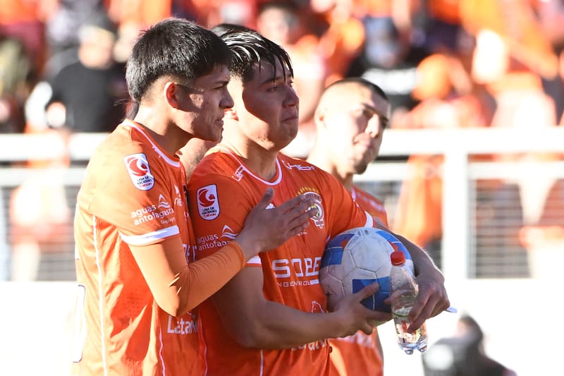 El delantero dejará Cobreloa. Foto: Agencia Aton.