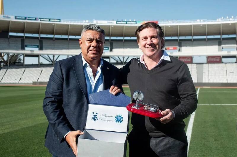 harán entrega de la Copa América a la albiceleste una vez finalizado el partido con Chile.