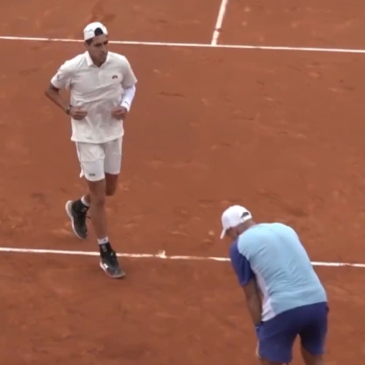 VIDEO | Alejandro Tabilo derrotó a Dusan Lajovic y su inesperado gesto al final del partido sacó aplausos