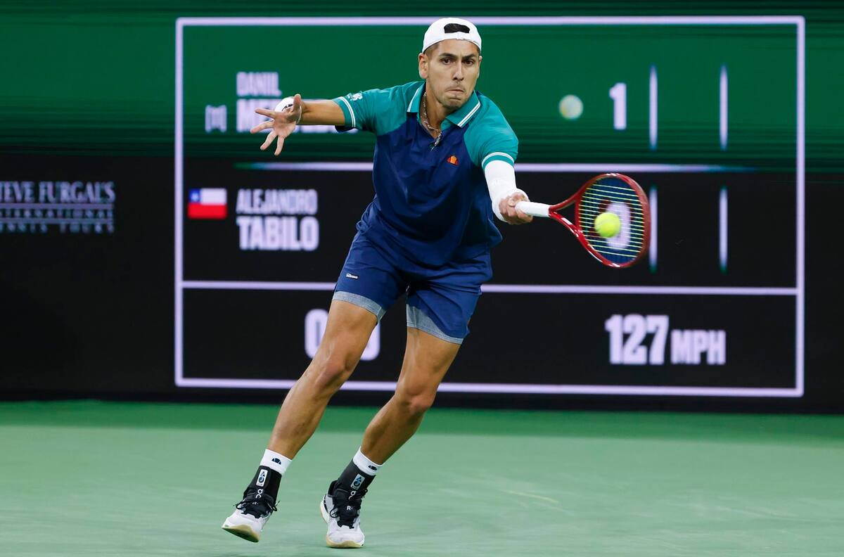 Alejandro Tabilo no pudo con Medvedev en Indian Wells: en qué lugar quedó y cuánto dinero obtuvo