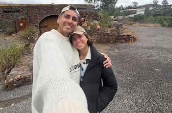 “Feliz de poder vivir estas aventuras contigo”: Alejandro Tabilo y unas vacaciones soñadas en pareja