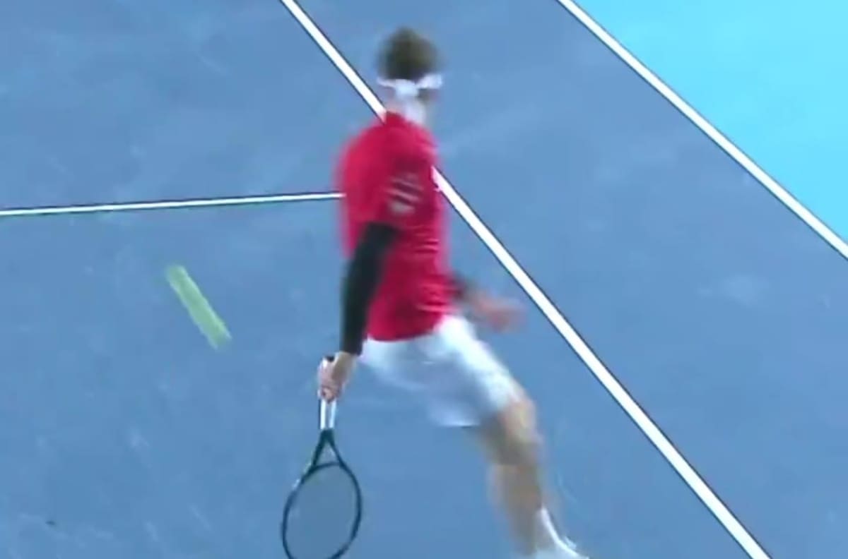 VIDEO | Otro show de Aleksandr Búblik: dejó este puntazo en el ATP de Hong Kong