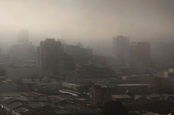 Se declara Alerta Ambiental para este sábado en la Región Metropolitana: ¿Habrá restricción vehicular?