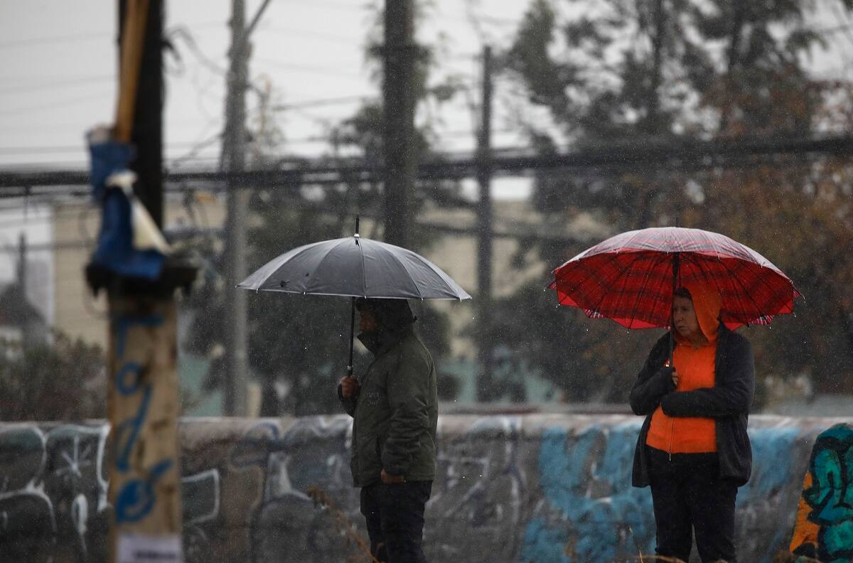 Emiten alerta por precipitaciones desde las regiones de Coquimbo hasta Biobío