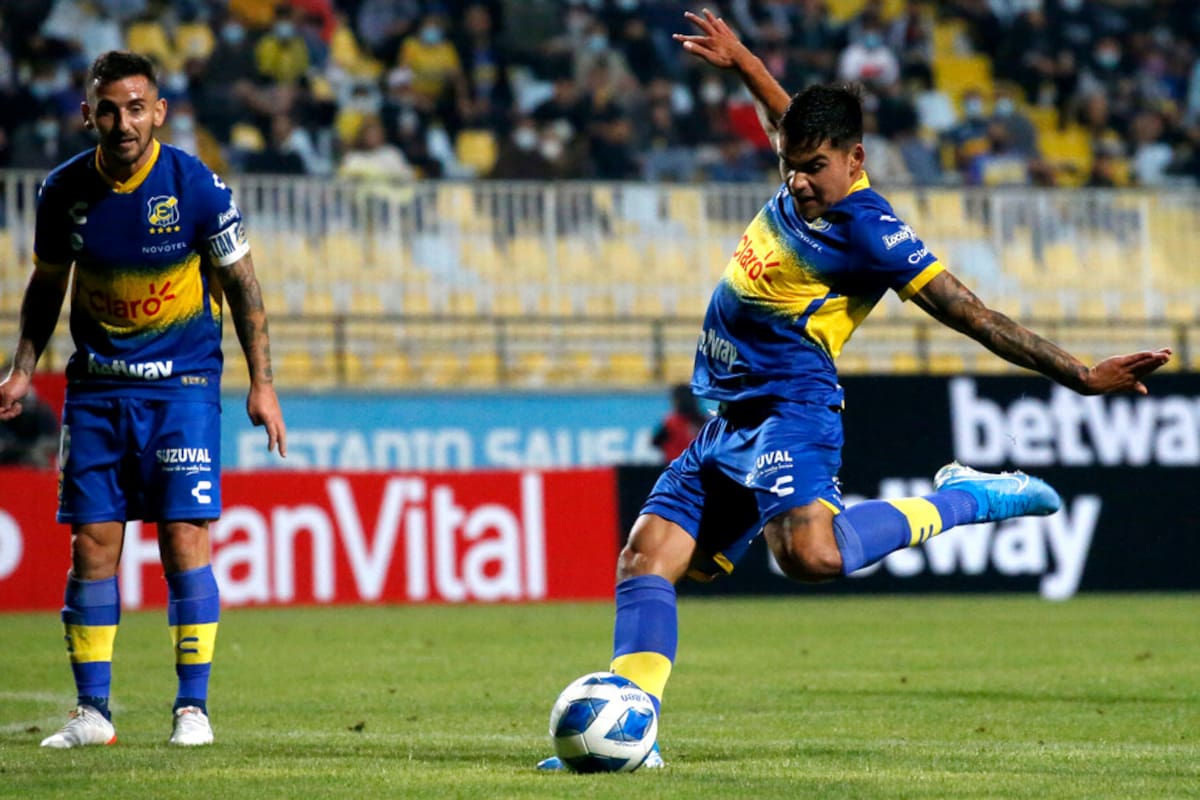 Alex Ibacache en la temporada 2022 en Everton. Foto: Aton.