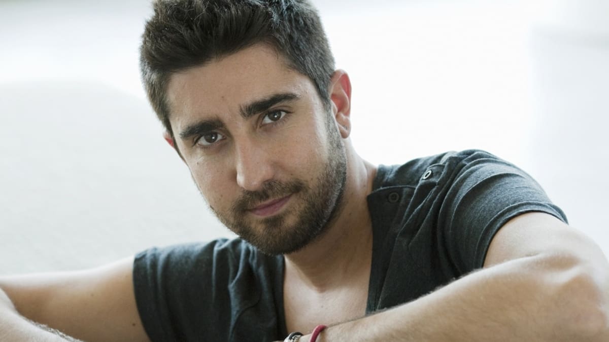 ¿Quién es Álex Ubago, cantante español que encabeza el Festival de Las Condes?