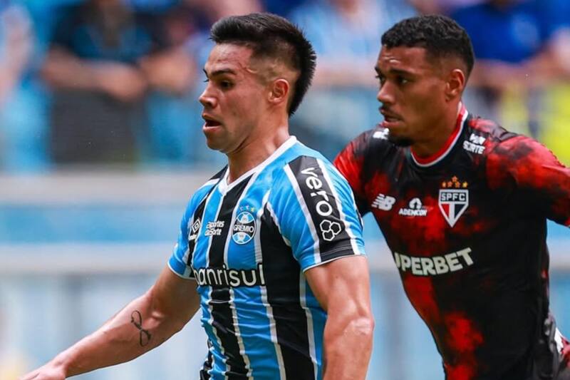 El chileno terminó lesionado en Gremio.