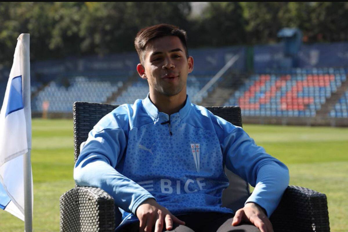 en la hora del adiós a Universidad Católica para partir al fútbol de brasil. Crédito: Cruzados.