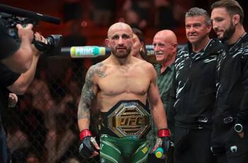 ¿El GOAT? Las dos marcas que consiguió Alexander Volkanovski tras recuperar el título en la UFC