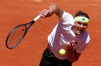 Alexander Zverev sobrevivió a la lluvia de sorpresas en el Masters de Madrid