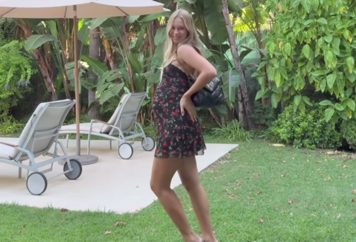 . Novia de Alexis Sánchez.