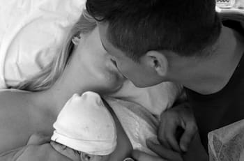 ¡Llegó al mundo! Alexis Sánchez se convirtió en papá a los 36 años