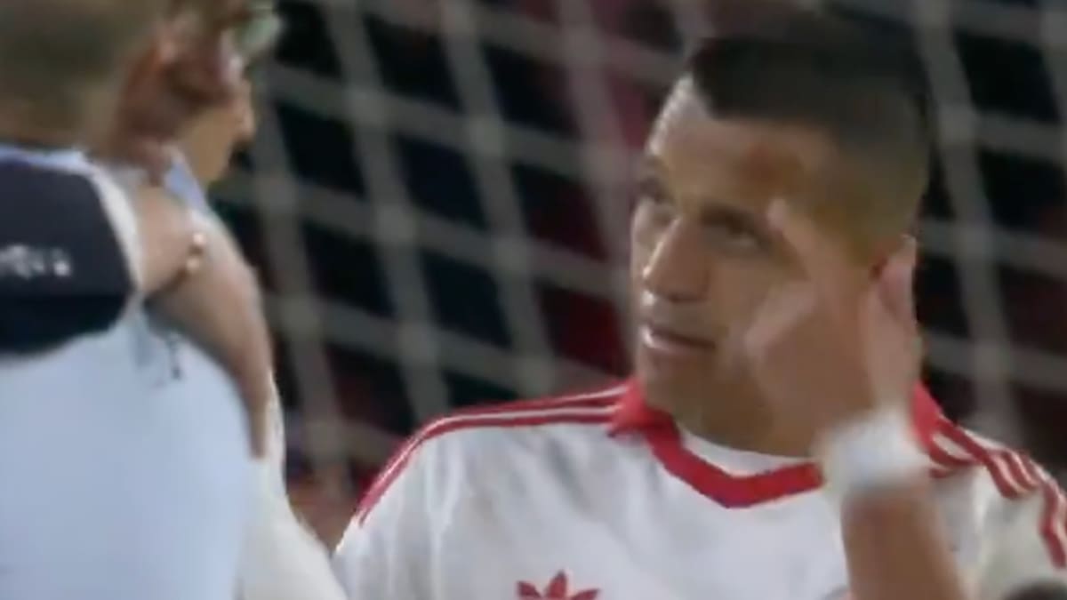 VIDEO | La razón por la que Alexis Sánchez quedó con un chichón tras la victoria del Sevilla: “Estoy mareado”