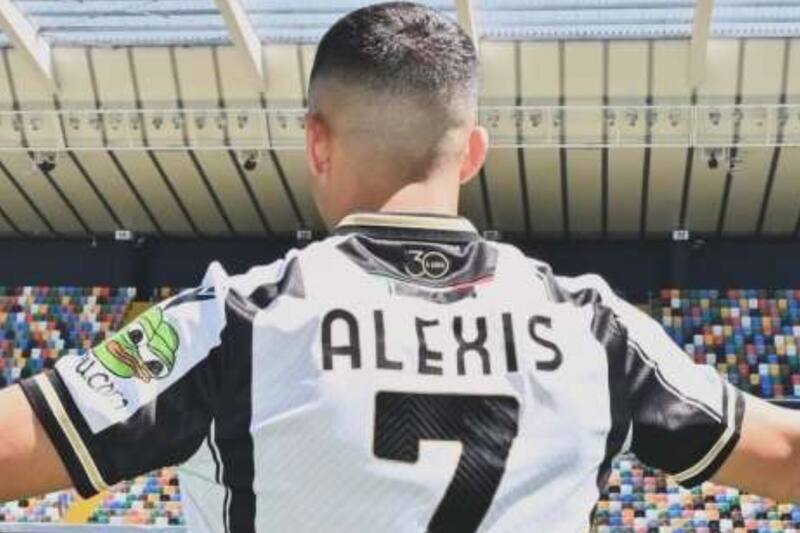 El chileno no ha tenido buenas estadísticas en Italia. Foto: Instagram Udinese.