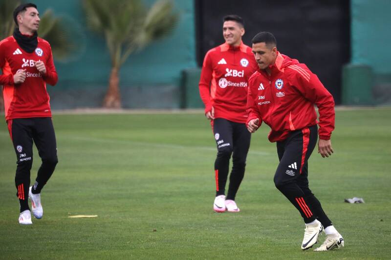 aún no definirá su futuro de cara su próximo equipo. Foto: ATON