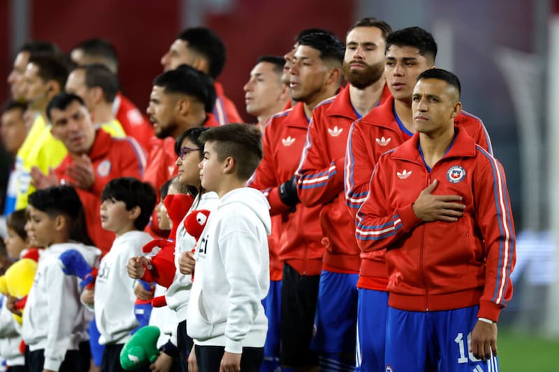 tuvo un bajo partido con la selección chilena ante Paraguay (Foto: Photosport)