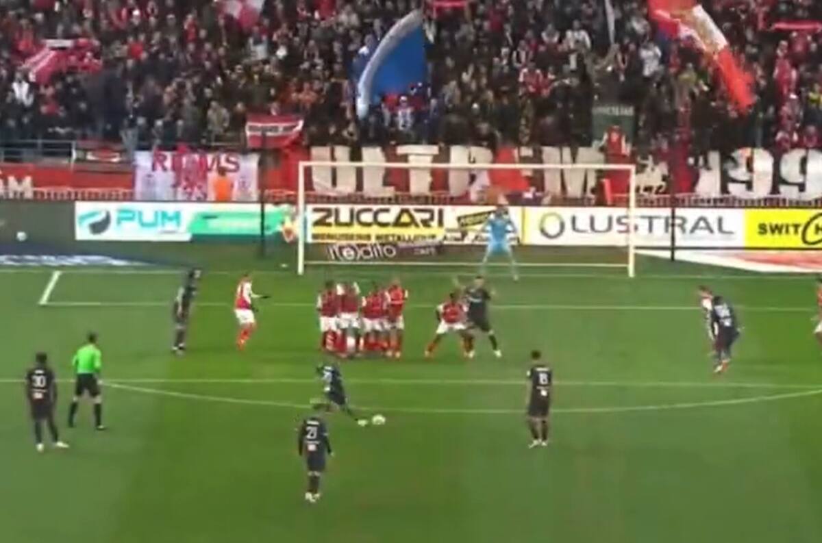 El golazo de tiro libre de Alexis Sánchez para el Olympique de Marsella. Foto: Reproducción.