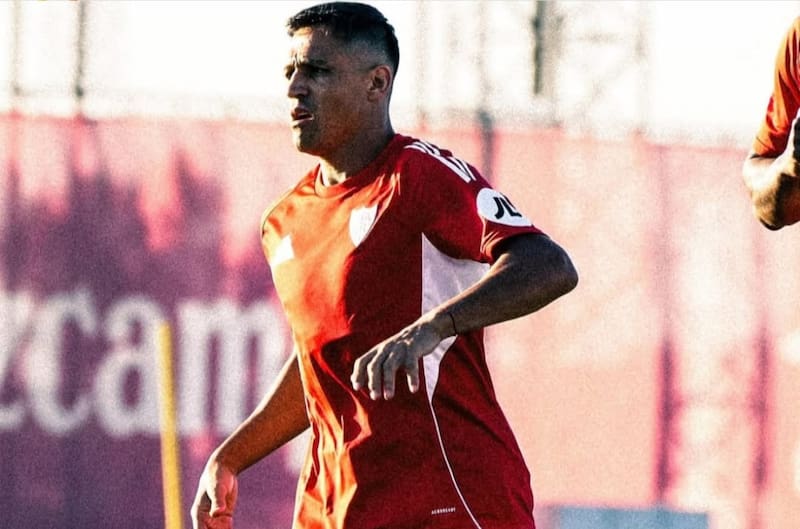 El chileno en el Sevilla. Foto: @SevillaFC.