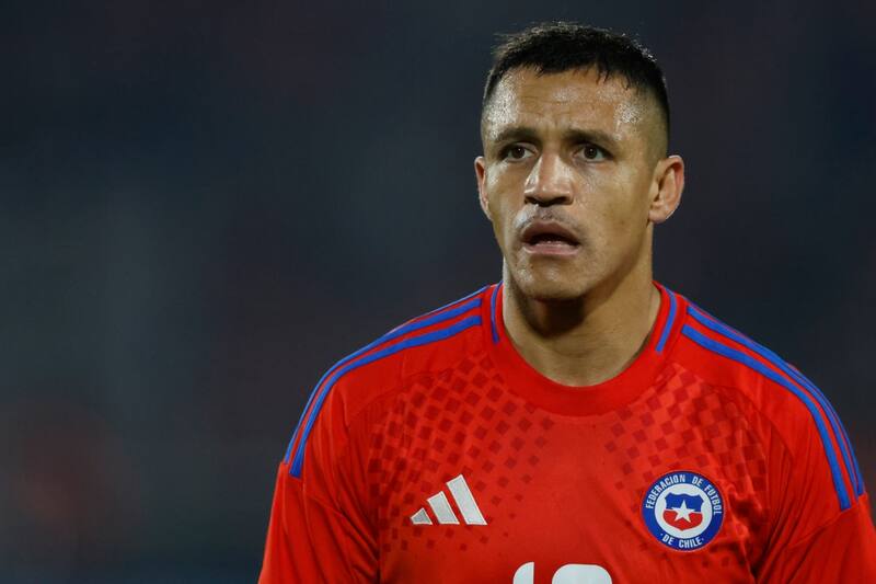 El chileno podría regresar al Udinese después de 18 años. Foto: Agencia Aton.