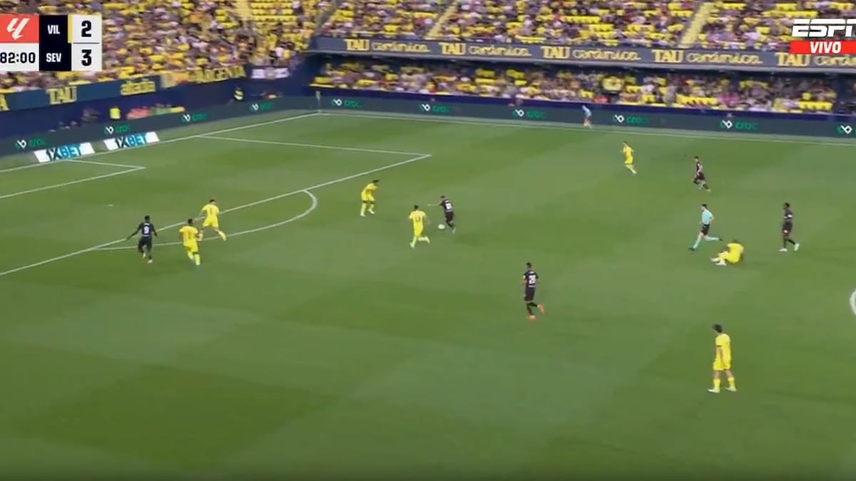 VIDEO | Con la “picardía del chileno”: Alexis Sánchez casi marca este golazo para Sevilla ante Villarreal