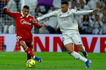 Pese al gran nivel de Alexis Sánchez: Sevilla despide el 2025 con una caída ante Real Madrid