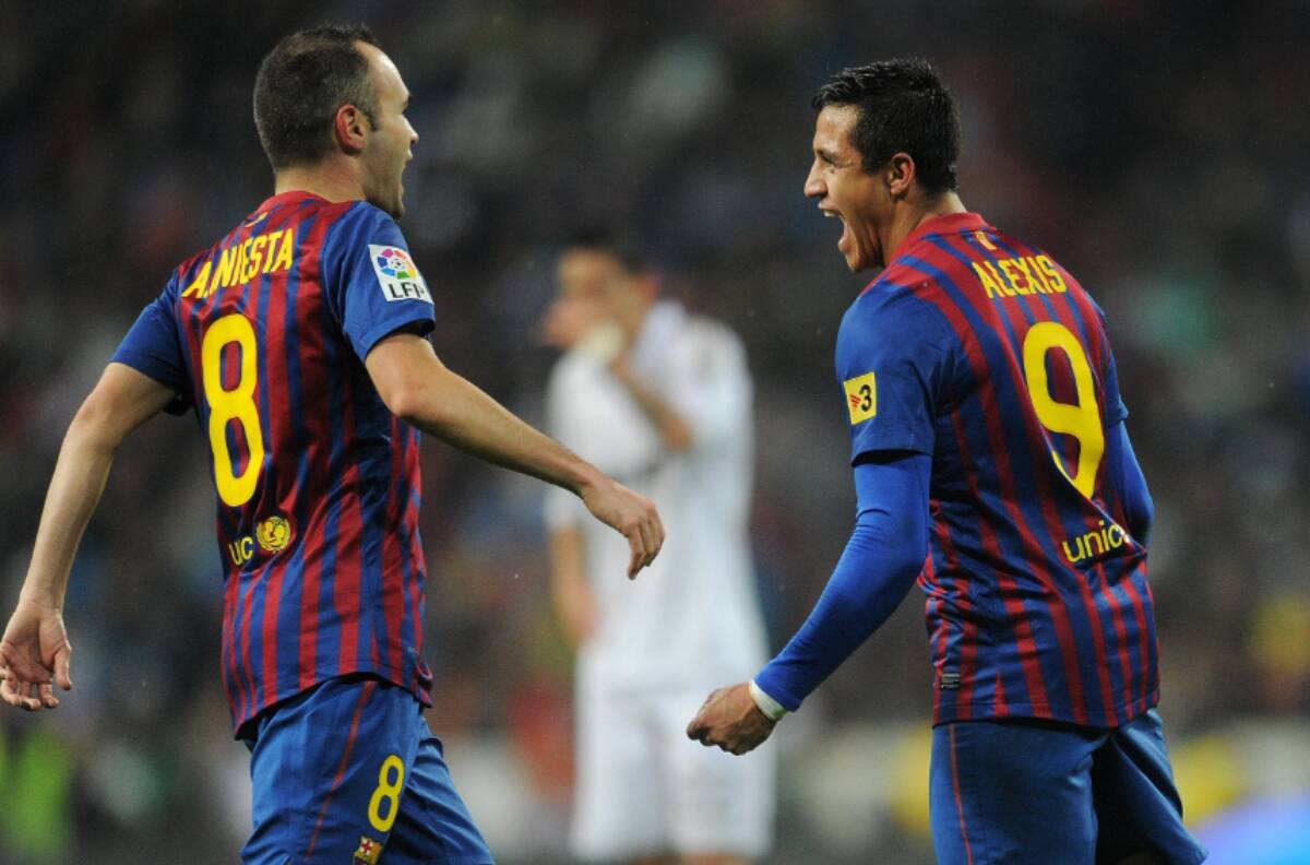 VIDEO | Alexis Sánchez reaccionó al retiro de Iniesta y recordó una gran asistencia que le dio en Barcelona