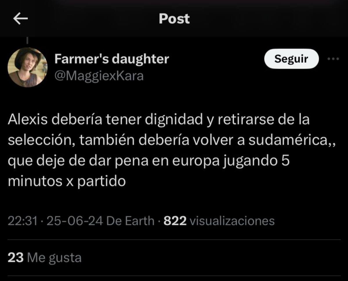 El delantero no pudo realizar un buen partido.