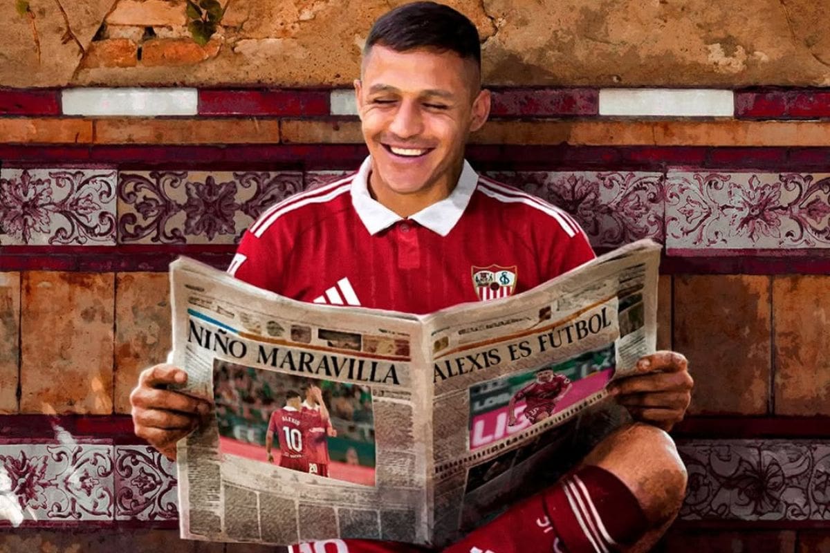 El Sevilla FC recalcó la ayuda que el chileno le ha dado al club desde que llegara a comienzos de temporada. Foto @sevillafc en Instagram