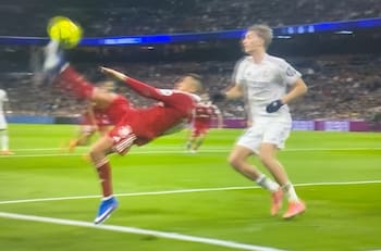 VIDEO | Era el empate para Sevilla: Alexis Sánchez casi sorprende al Real Madrid con esta chilena