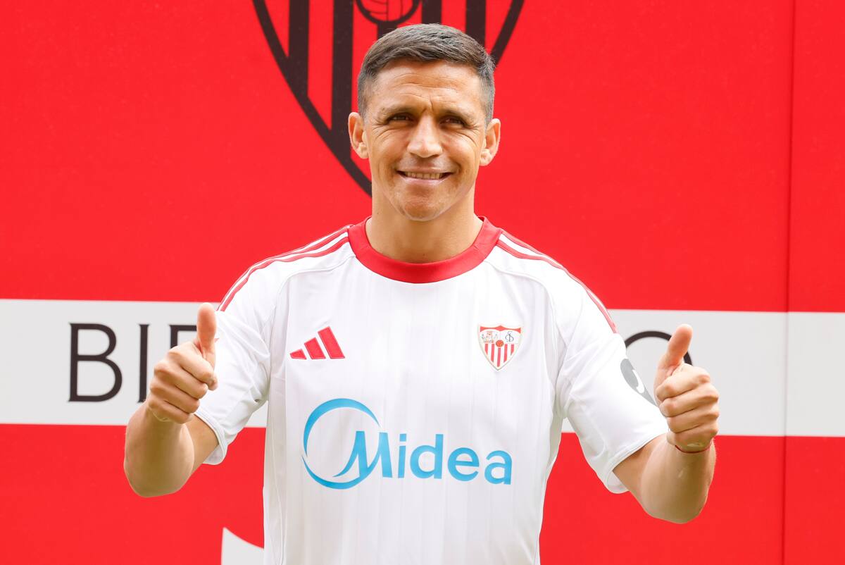 entrará en la citación del Sevilla y podría debutar este viernes frente al Elche.