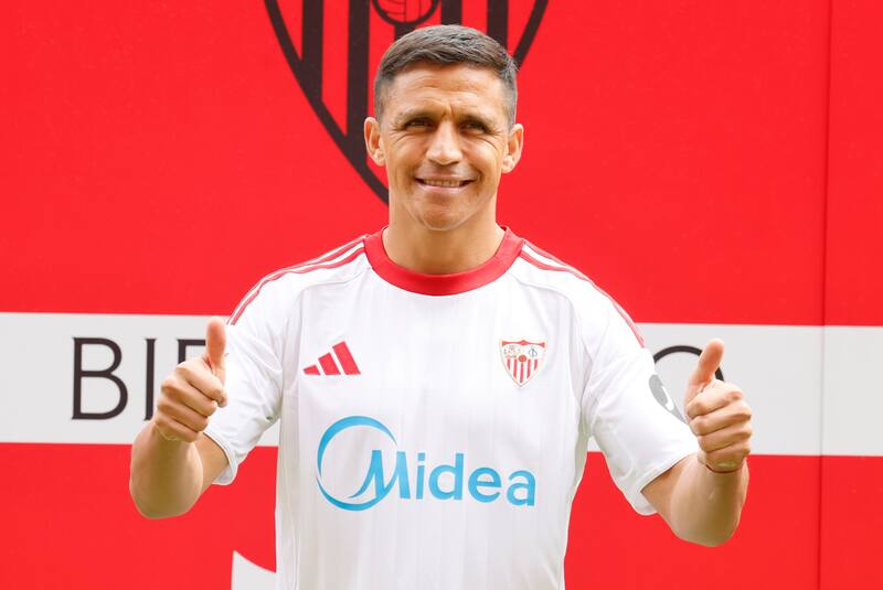 entrará en la citación del Sevilla y podría debutar este viernes frente al Elche.