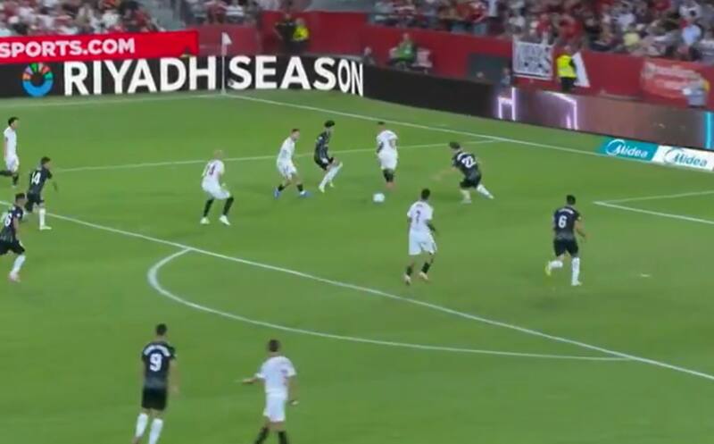 Este es el momento del taconazo de Maravilla.