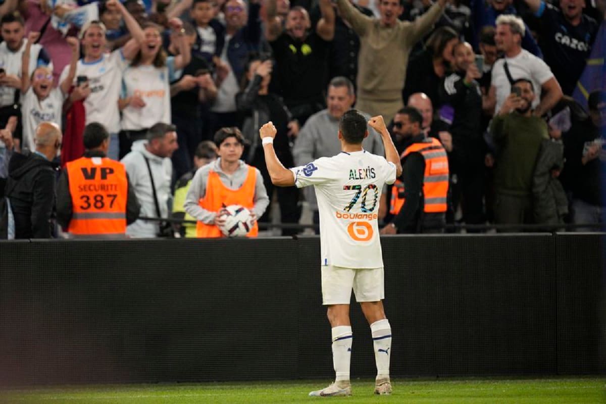 Alexis Sánchez se convirtió en el héroe de Olympique de Marsella ante Auxerre