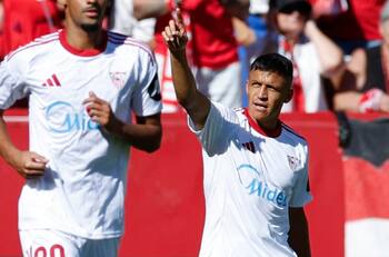 La molestia de los hinchas del Barcelona con Alexis Sánchez tras eufórica celebración con el Sevilla