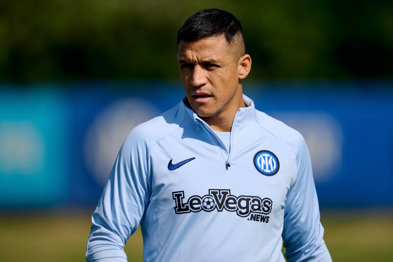 entró en la lista de convocados del Inter de Milán para el partido con Benfica, pero no será titular.