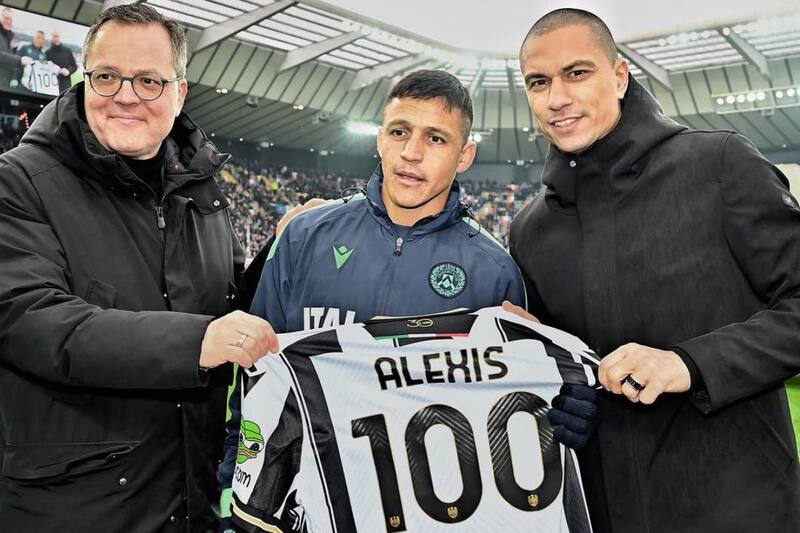 Su llegada al Udinese fue celebrada por el club, sin embargo la campaña del chileno ha sido magra.