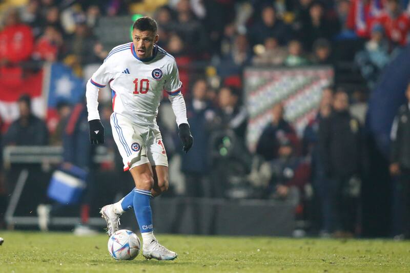 en el último amistoso de la selección chilena ante Bolivia en Santa Cruz de la Sierra (Foto: Aton)