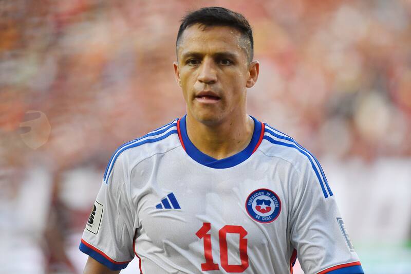 Alexis Sánchez recibe fuerte respaldo de su ex entrenador del Udinese.