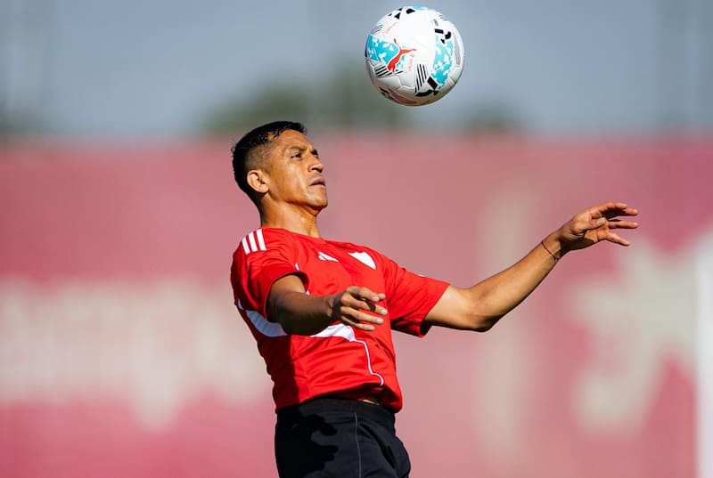 es ya un referente en el plantel del Sevilla. Foto: @sevillaFC en X