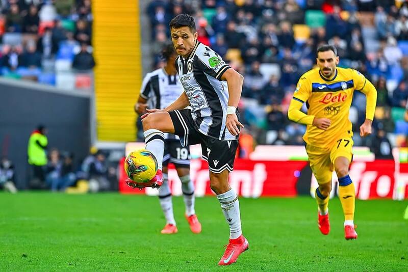 Alexis Sánchez frente al Atalanta.